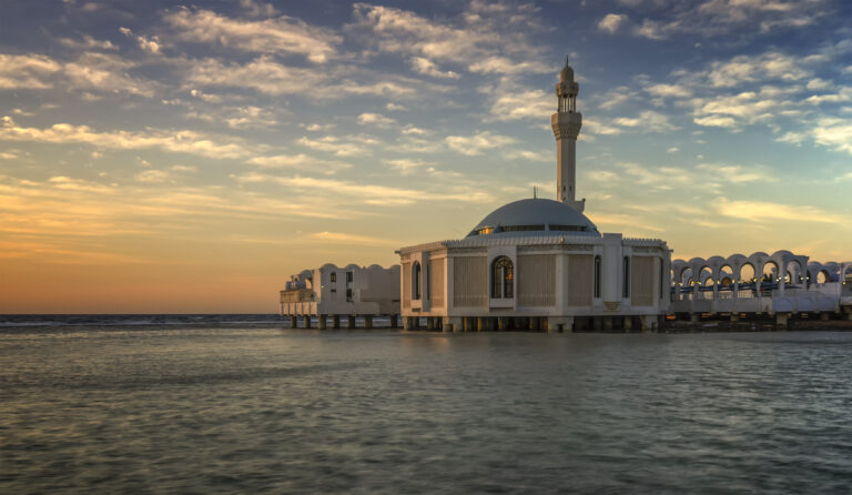 طلب زواج سعودية من أجنبي